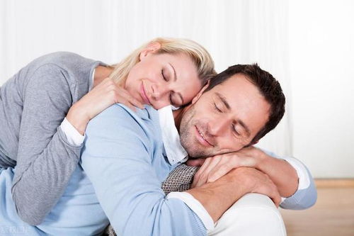 �������������߶Ա�