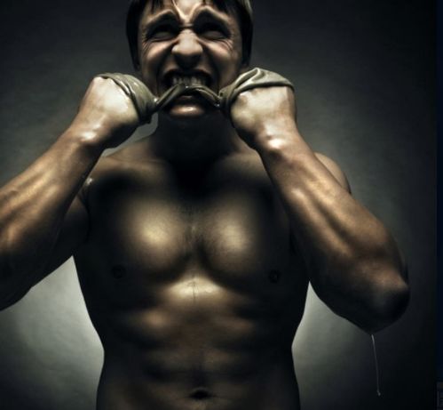 ��ݸ����ʯ������