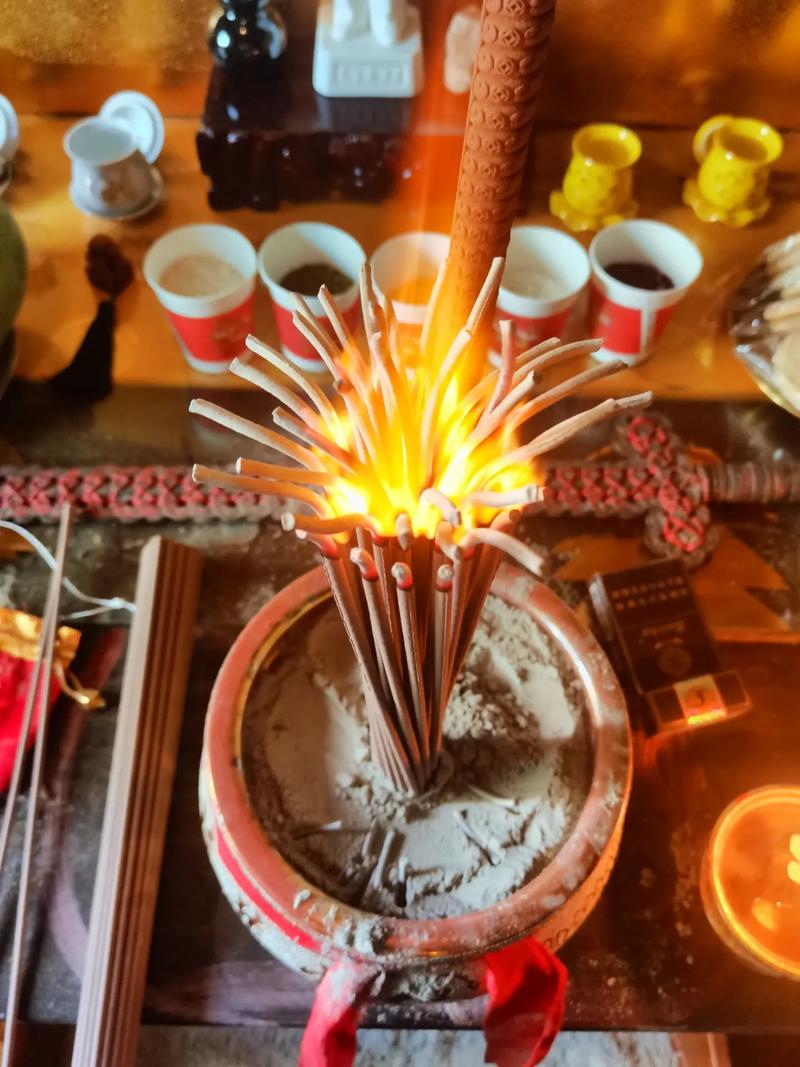 甲戌年出生的人在夫妻属相婚配表中如何准确计算年龄以确保婚姻和谐 甲戌年出生的人在夫妻属相婚配表中如何准确计算年龄以确保婚姻和谐