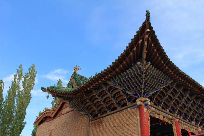 �����н���ʲô��˼ 2025���ǽ��˻�������