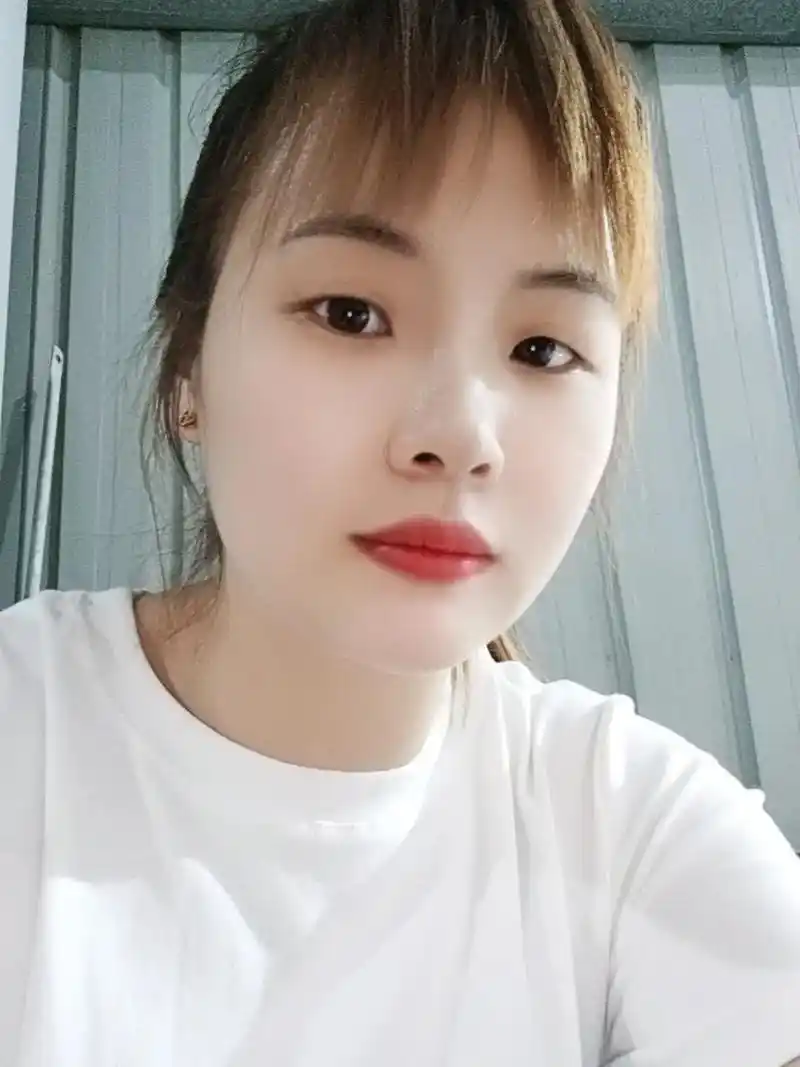 ���Զ�����ʵ������