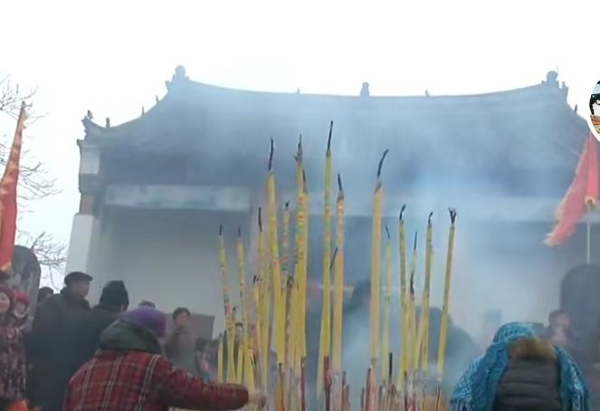 �����޾�����������˭��