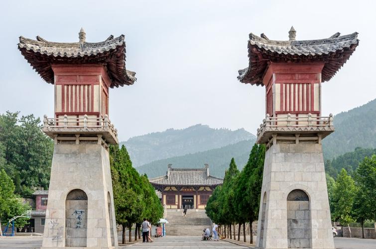 ˮƿ���ڵ�����Ա ˮƿ�����й�����